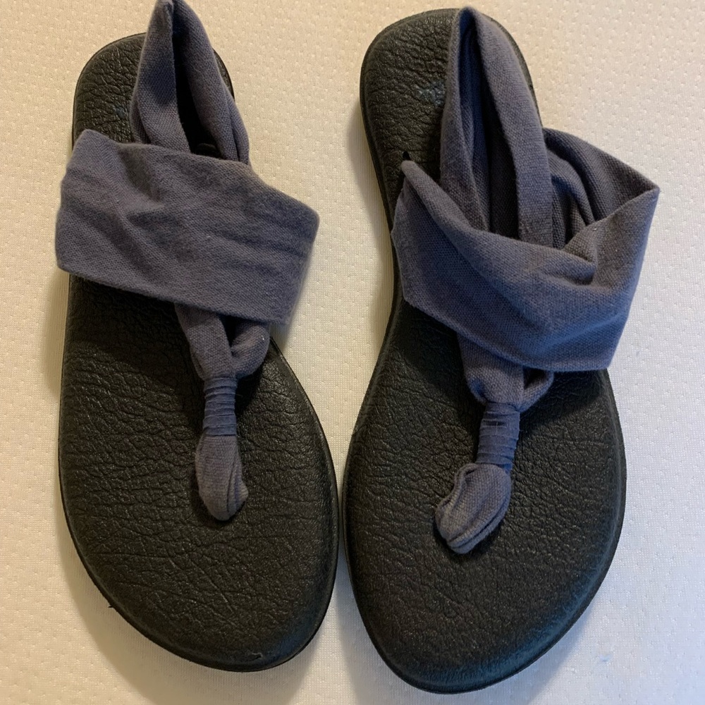 Sanuk yoga sling sandals